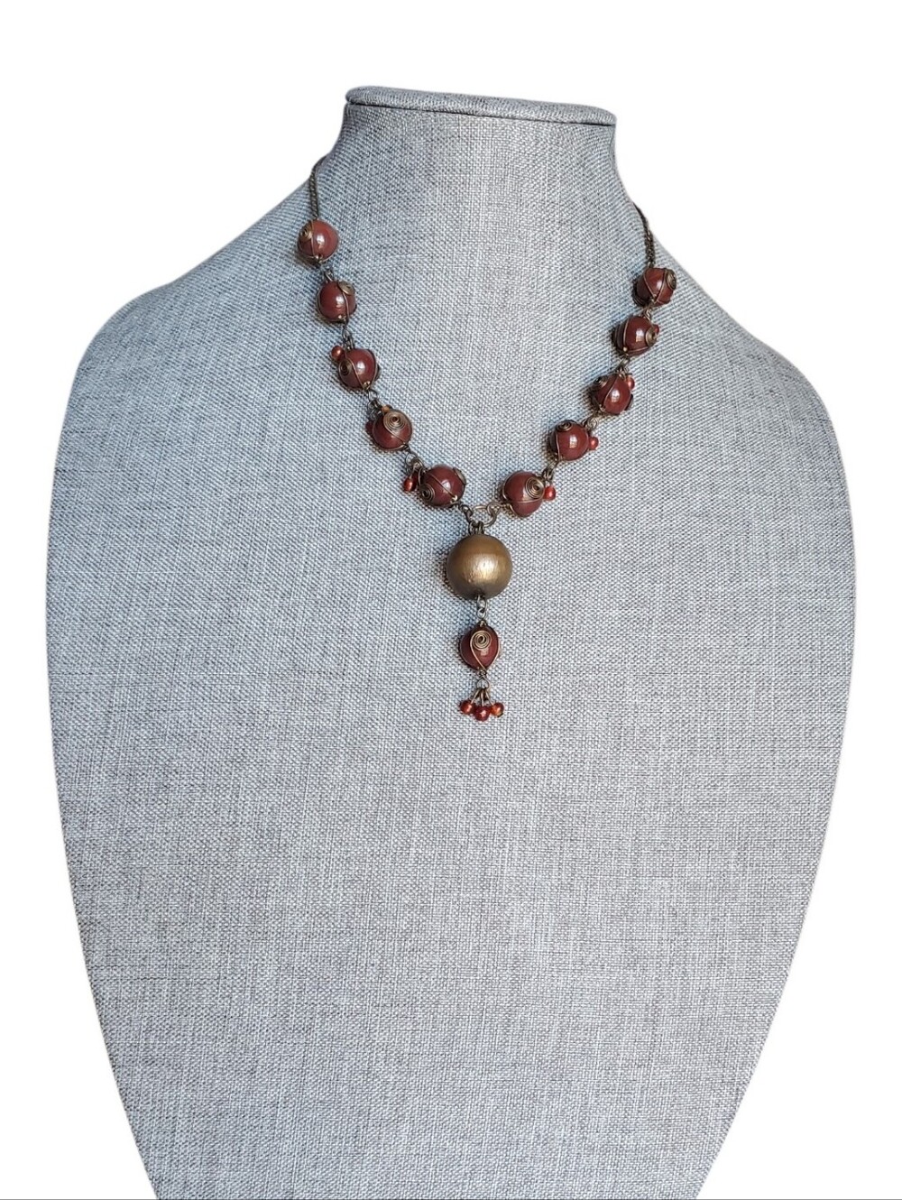 Vtg. Artisan Beaded Necklace